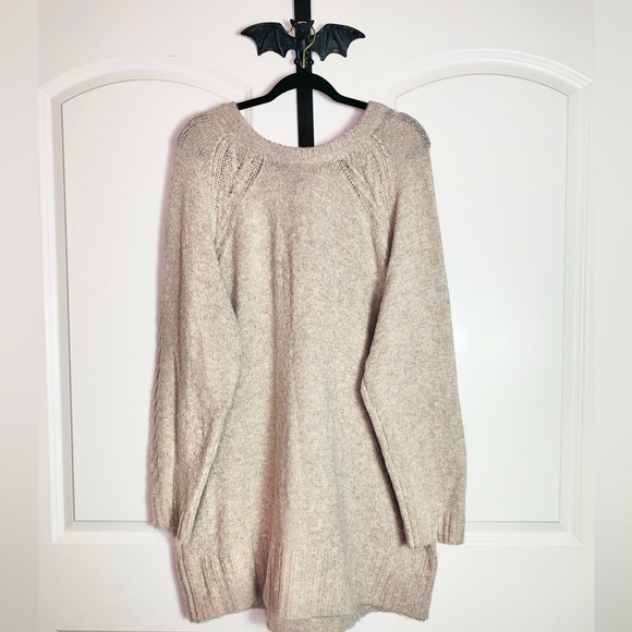 Torrid Cream Vegan Soft Cashmere Sweater Pullover Crewneck, Stretch NWT 3X - Picture 4 of 14